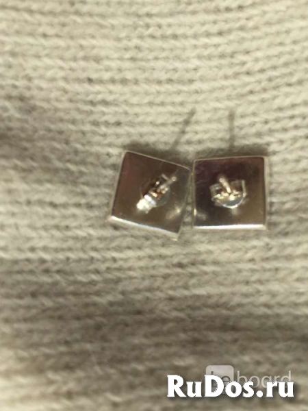 Серьги пусеты бижутерия стразы сваровски swarovski сиреневый фиол фотка