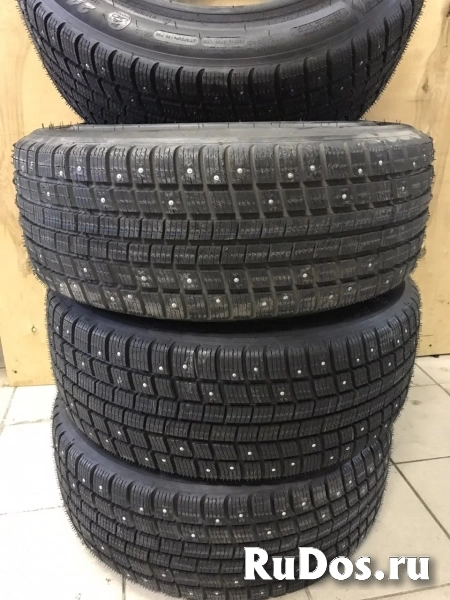 Зимние шипованые шины PAX 245-700 R470 116Т Мерседес 221 Mercedes фото