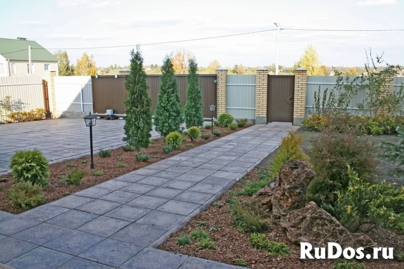 Профессиональная отмостка. Благоустройство участка изображение 12