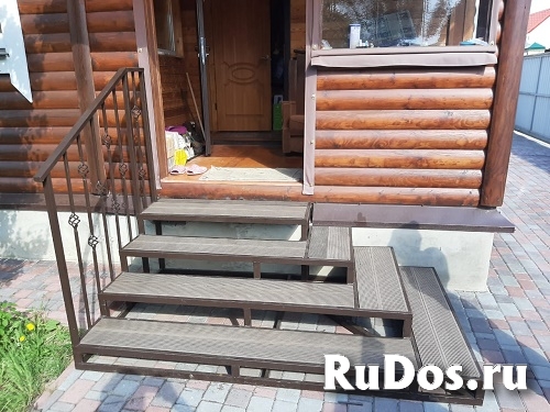 Наружные металлические лестницы с ДПК фотка