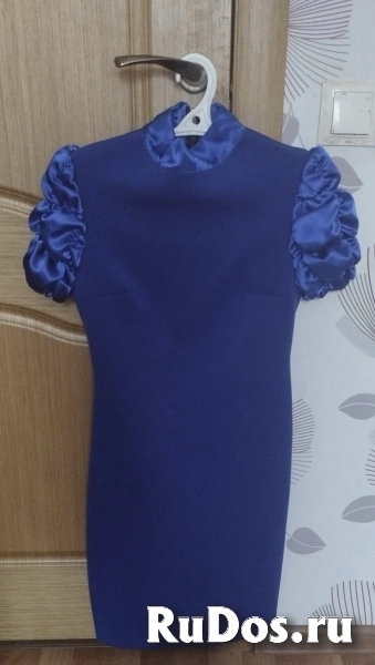 Женское элегантное синие платье фото