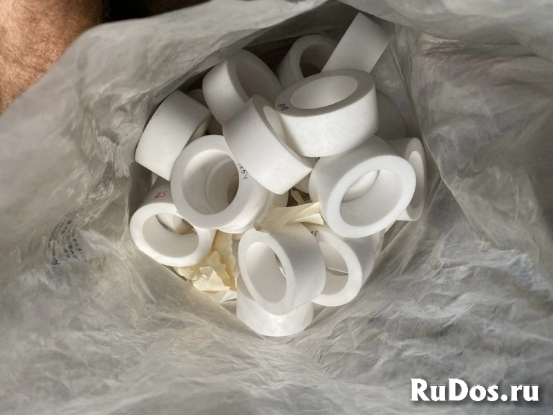 Куплю фторопласт втулки, стержень ф4, ф4к20 неликвиды по России фотка