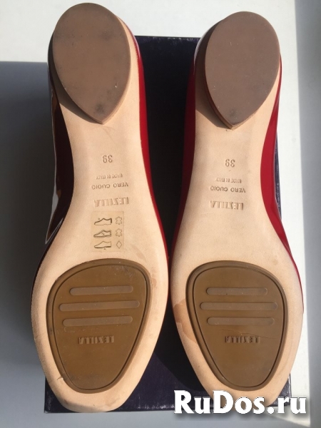 Балетки новые lesilla италия 39 размер красные лак кожа лаковая к фотка