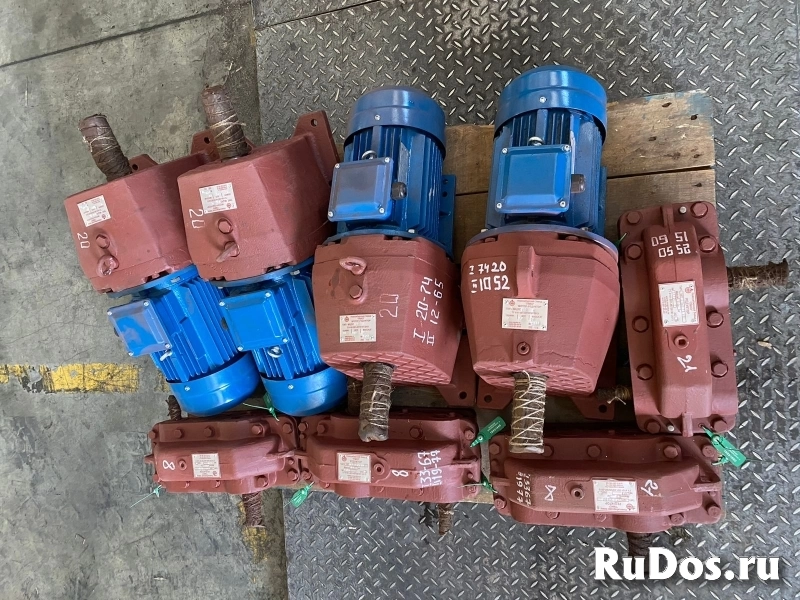 Редуктора, мотор-редуктора, электродвигатели, насосы, дымососы изображение 6