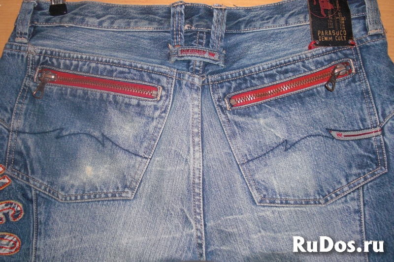 Джинсы made in Canada фотка