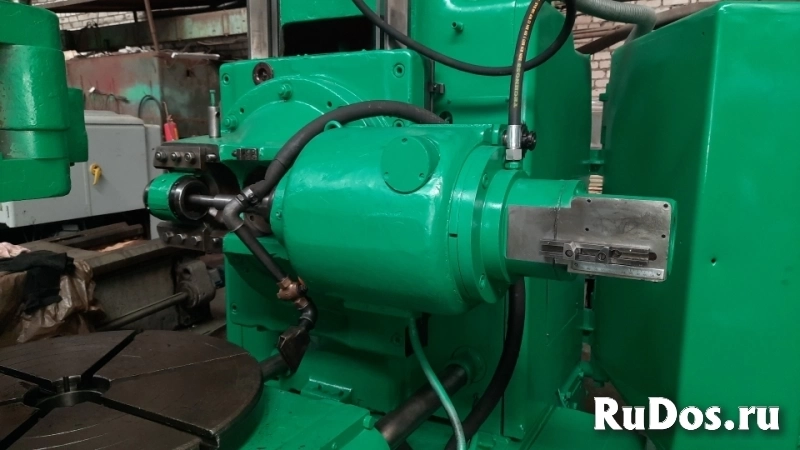 Зубофрезерный станок модели 5К32А изображение 11