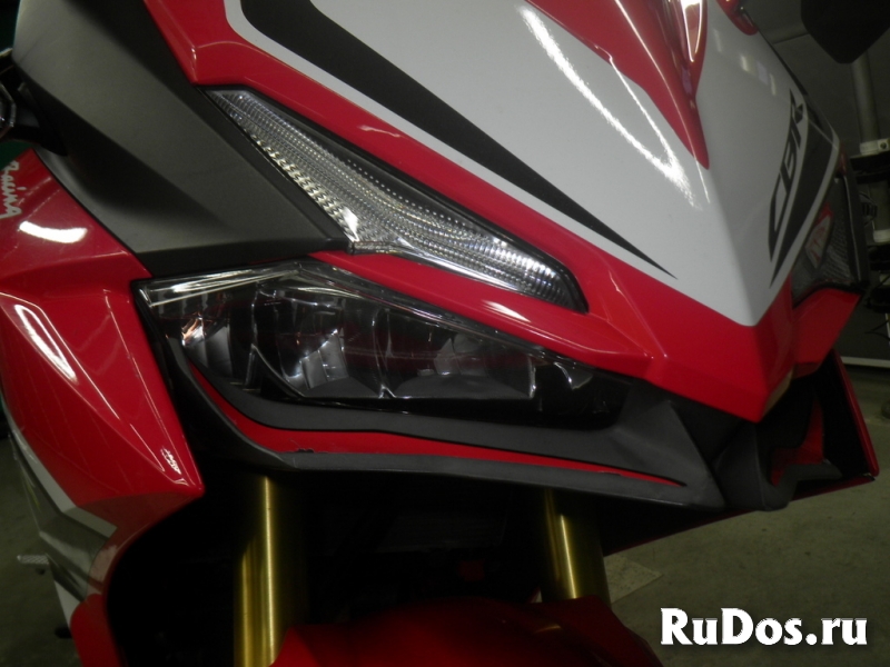 Мотоцикл спортбайк Honda CBR250RR рама MC51 изображение 12