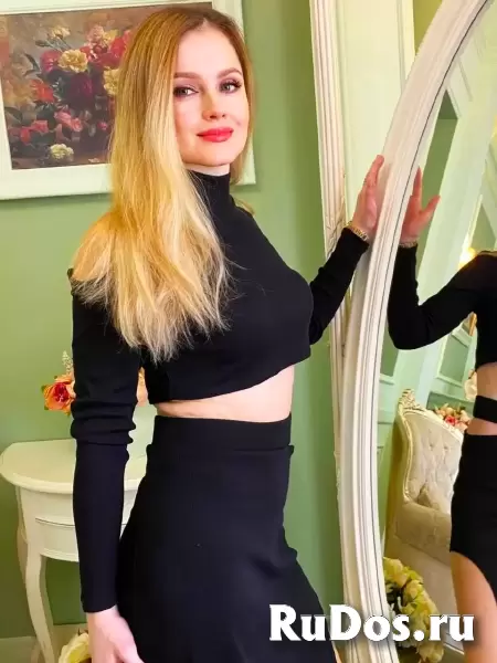 Взрослая тетя с большими сисями +7(921)920-85-51 фотка