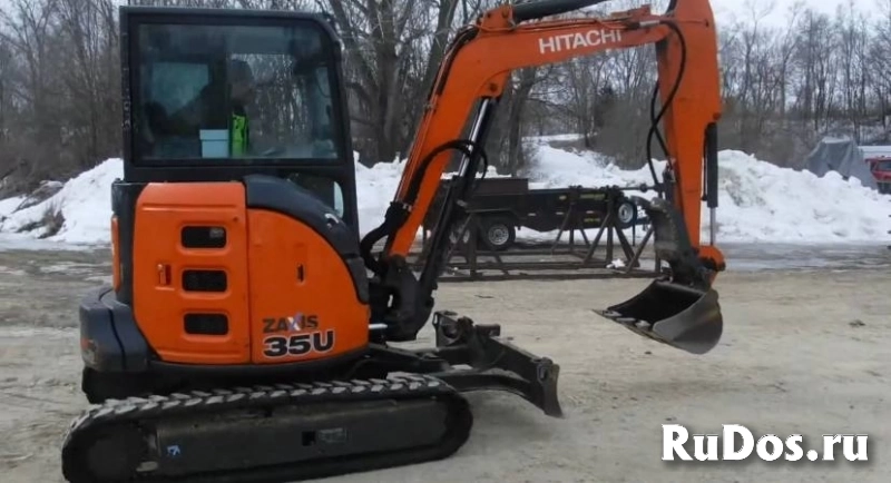 мини экскаватор Hitachi ZX35U-2 изображение 6