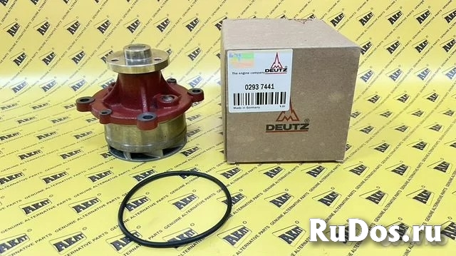 Водяной насос  DEUTZ 02937441 фото