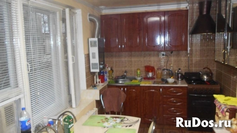 Продажа дома пл. 80 кв.м., на земельном участке 26 соток изображение 3