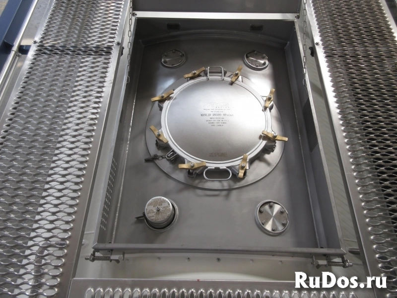 Танк-контейнер тип Т11 объём 21м3 для перевозки жидких реагентов, новый. изображение 6