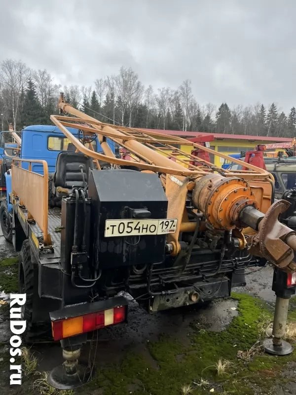 Продаю машину бурильно-крановую БКМ-515 фотка