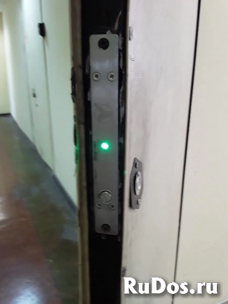 Вскрыть дверь заменить замок срочный выезд. изображение 10