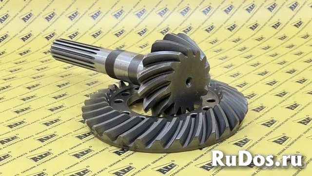 Главная пара ОЕМ 068215 фотка