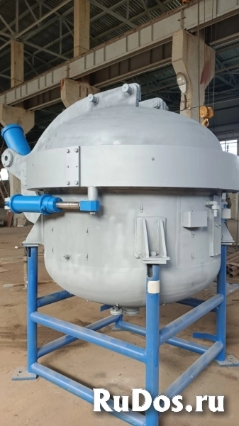 Автоклав вертикальный с байонетным затвором для вулканизации РТИ фото