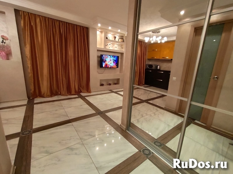 Двухкомнатная квартира-студия 68 м2 изображение 6