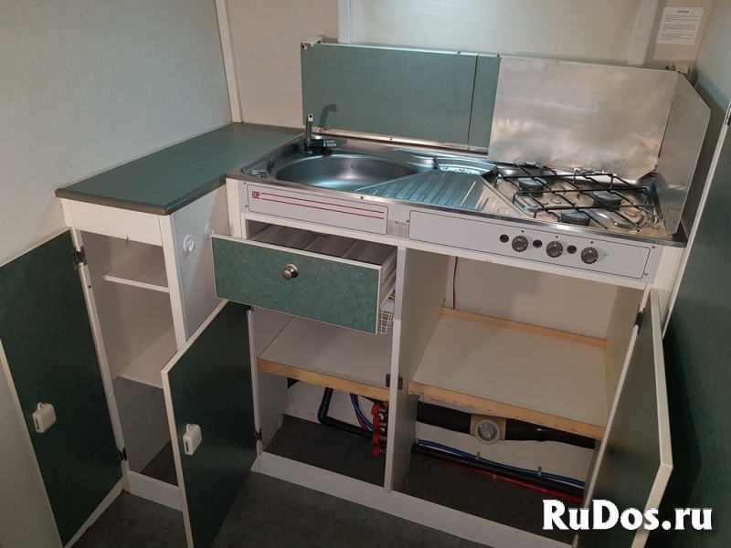 Прицеп дача, дом на колесах KIP  44EK  в отличном состоянии изображение 8