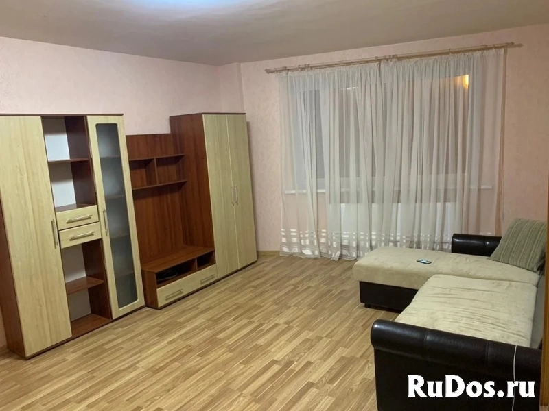 Сдам 1 комнатную квартиру 38 м2 изображение 4