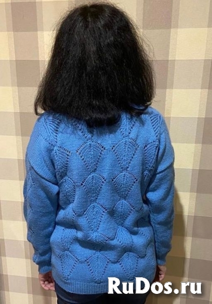 Красивый пуловер в стиле оверсайз - ручная работа фотка