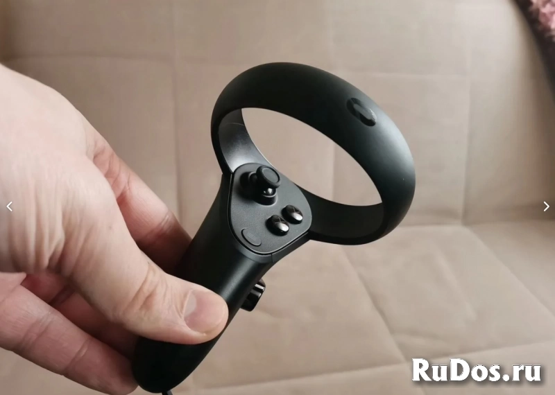 VR-шлем Oculus Rift S в отличном состоянии изображение 3