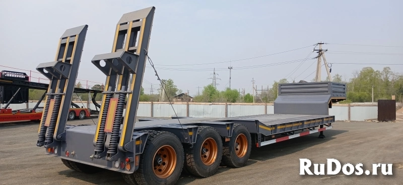 Полуприцеп-трал с трапами TONGYADA CTY9603TDPS негабарит с понижением 3-оси, грузоподъёмностью 45 тонн, новый фотка