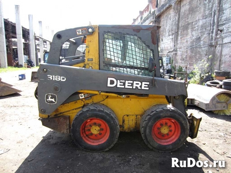 Минипогрузчик John Deere 318, 2012 г, 2 шт . фотка