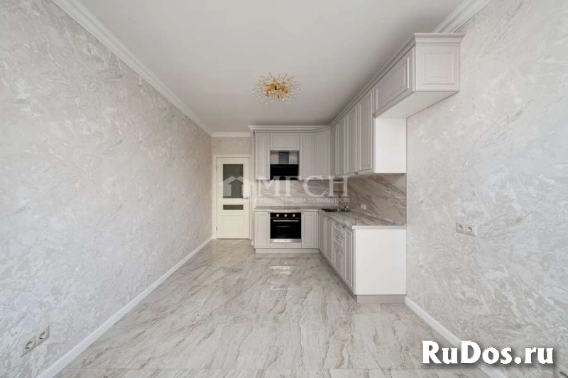 Продам 2 комнатную квартиру 61.4 м2 изображение 4