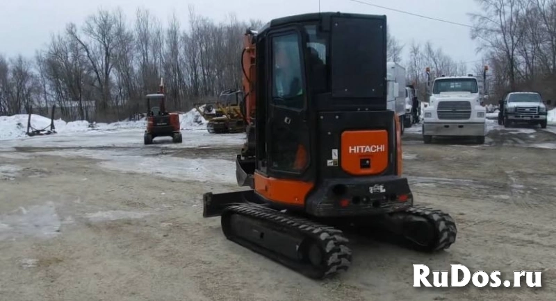 мини экскаватор Hitachi ZX35U-2 изображение 7