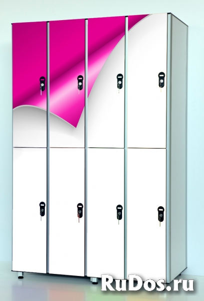Шкафы из HPL пластика для отелей, гостиниц и переодевания. Ячейки фото