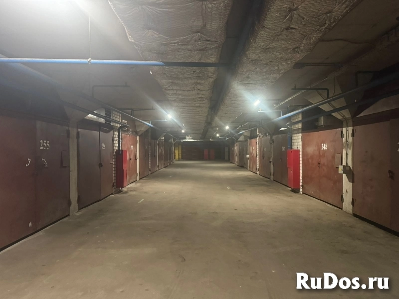 Машиноместо 17,1 кв.м., многоуровневый паркинг изображение 5