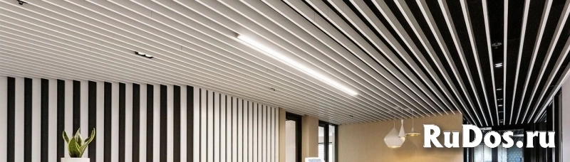 Реечный потолок кубообразный, сплошной, RAL, под дерево изображение 3