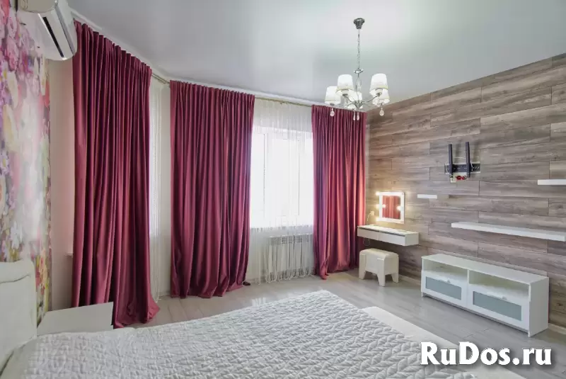 Просторный двухэтажный дом в развитом районе Краснодара изображение 5