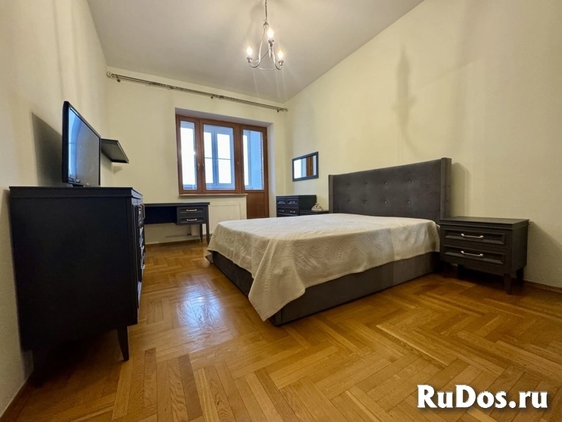 Трехкомнатная квартира в Сокольниках, отличное состояние изображение 11