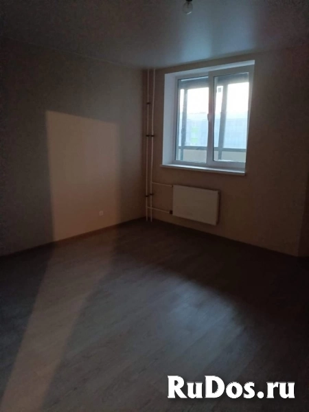 Продам 1 комнатную квартиру 59.2 м2 изображение 4