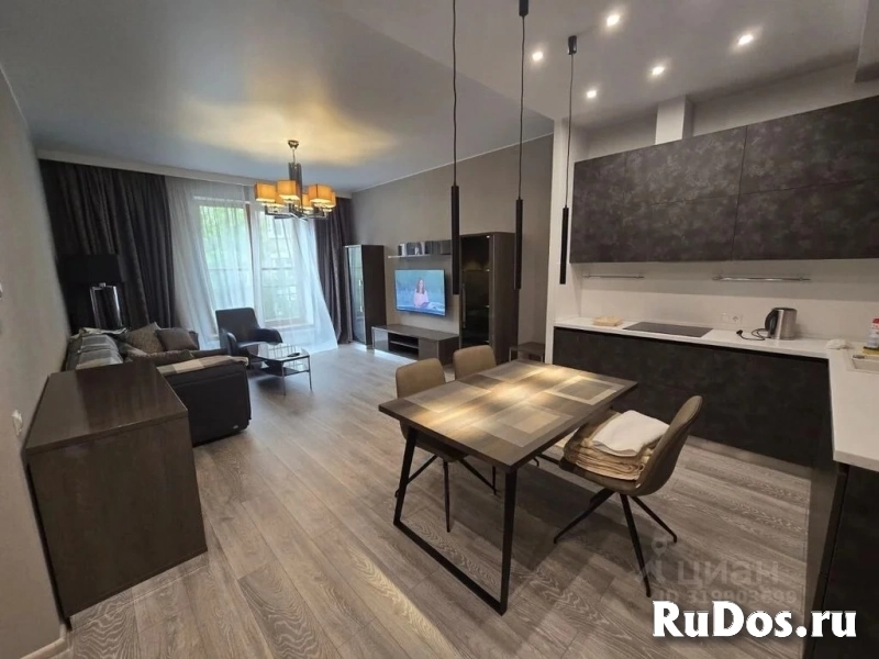 Продам 2 комнатную квартиру 80 м2 фотка