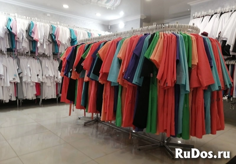 Продается готовый швейный бизнес с тремя магазинами и брендом изображение 3
