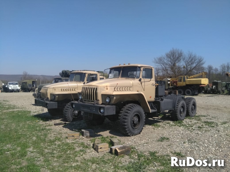 Тягач Урал 44202 изображение 3