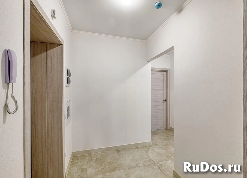 Продам 2 комнатную квартиру 56.8 м2 фотка