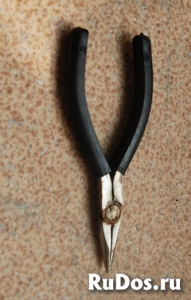 метчики, плашки, круглогубцы, напильники, кусачки изображение 5