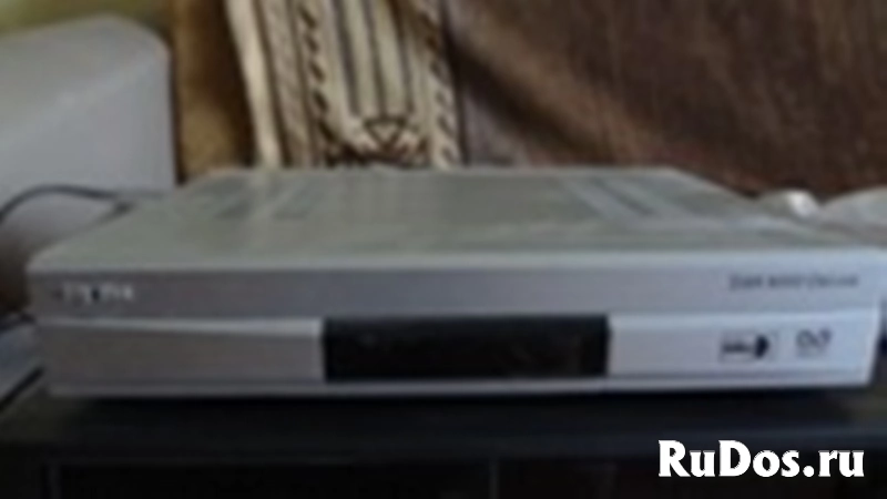 Продаю 2 спутниковых ресивера фотка