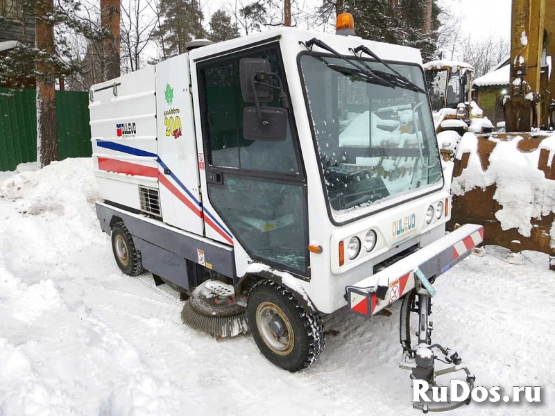 Уборочная машина Dulevo 200, новый, гарантия изображение 3