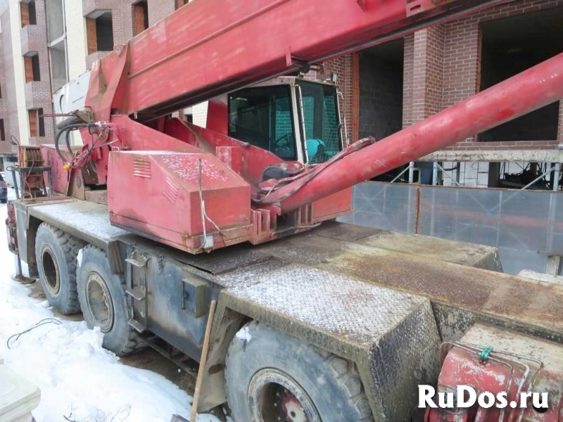 Финский кран вездеход Lokomo 50 т изображение 3