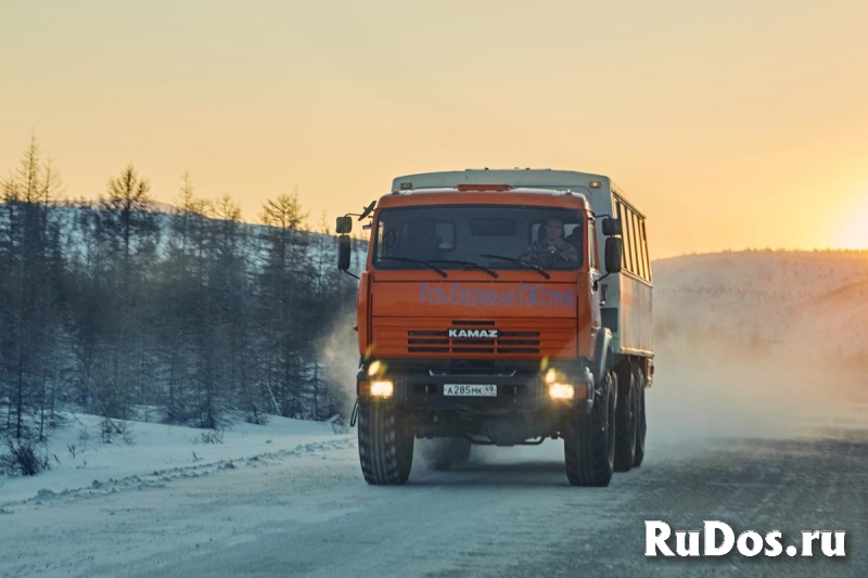 Водитель грузового автомобиля категории С,Е фото