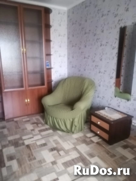 сдам 1 ком. кв.38 кв/м русской семейной паре или девушке изображение 9