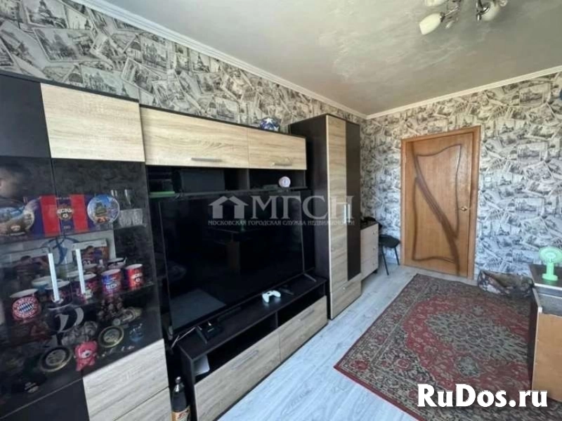 Продам 3 комнатную квартиру 49 м2 фотка