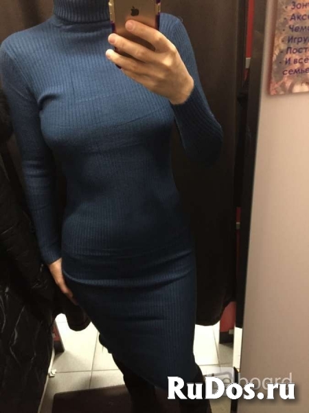 Платье новое чёрное м 46 вязаное футляр по фигуре миди шерсть раз изображение 6