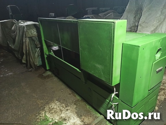 Универсальный токарно-винторезный станок 16к20 фотка