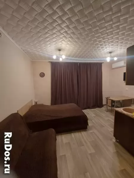 Аренда квартиры посуточно, часы, ночь фото