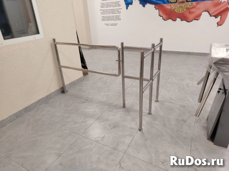 НЕРЖАВЕЮЩИЕ ПЕРИЛА в магазин, офис, дом. изображение 10